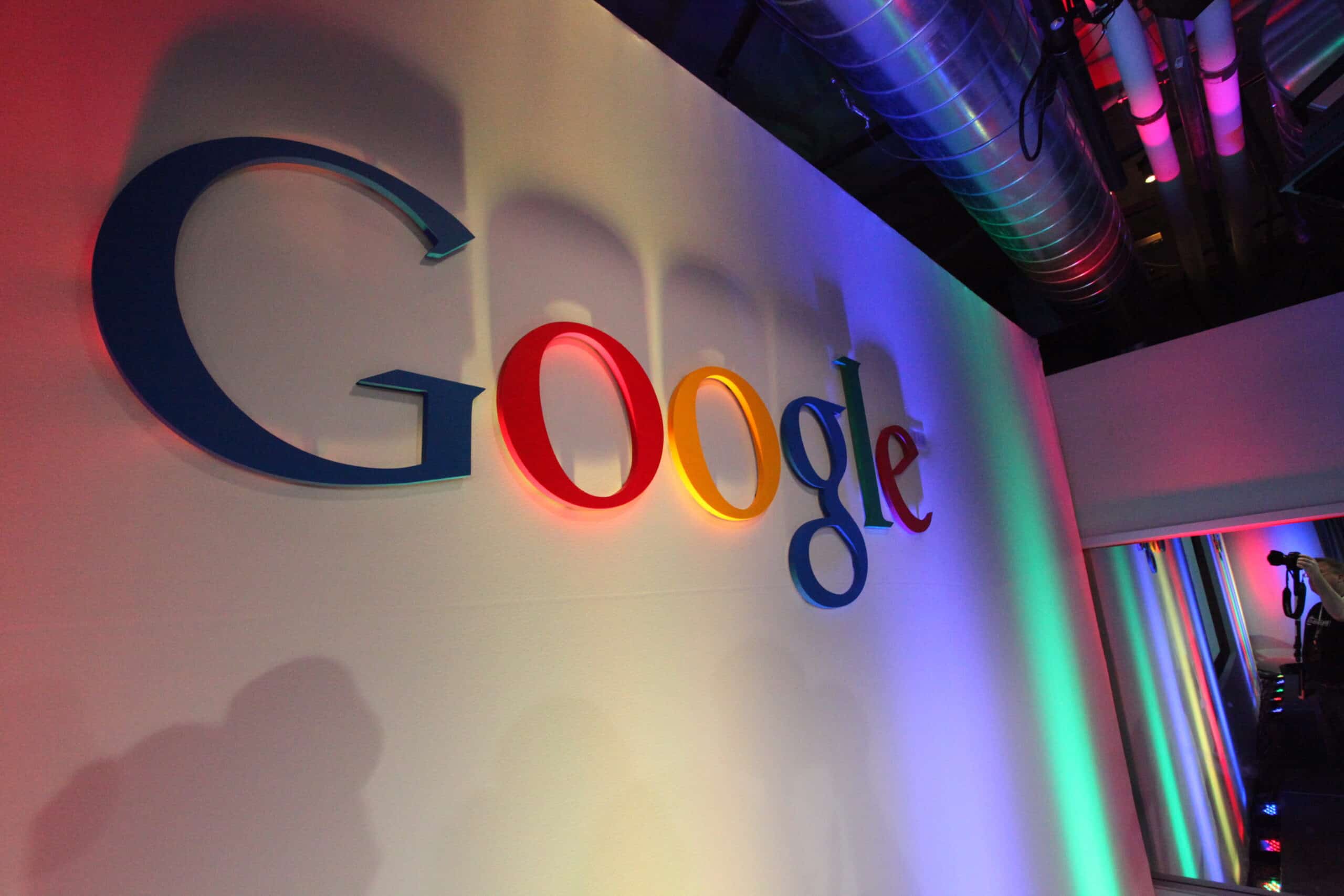 Google Says Goodbye To Free Storage, Apps and Email